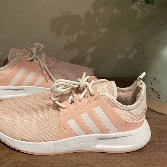 Adidas - Pink - Picture 1 of 7